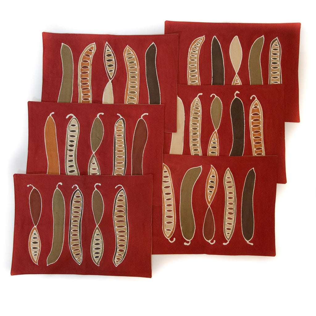 Table mats in organic designs